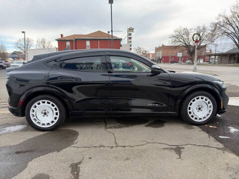 2021 Ford Mustang Mach-E Premium