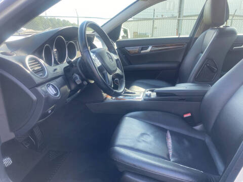 2012 Mercedes-Benz C-Class C 300 Luxury 4MATIC