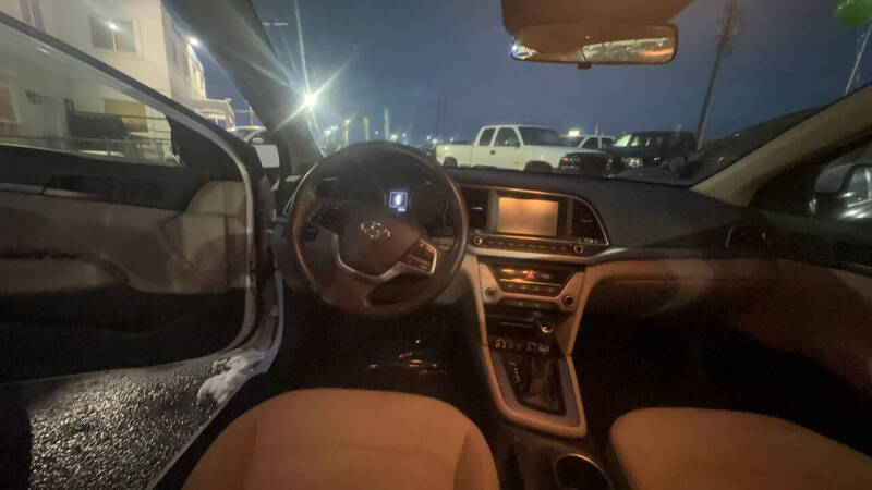 2018 Hyundai Elantra