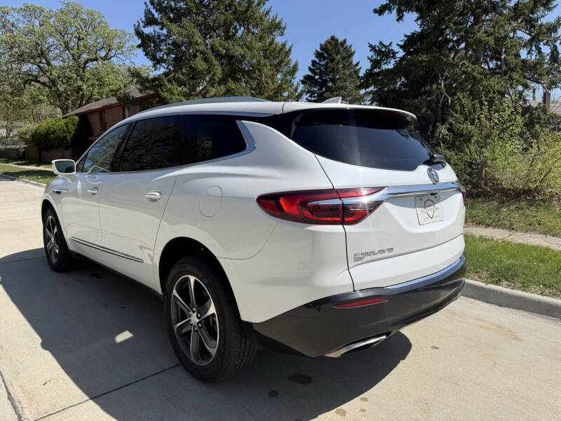 2020 Buick Enclave Essence