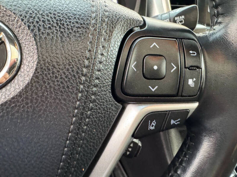 2017 Toyota Highlander