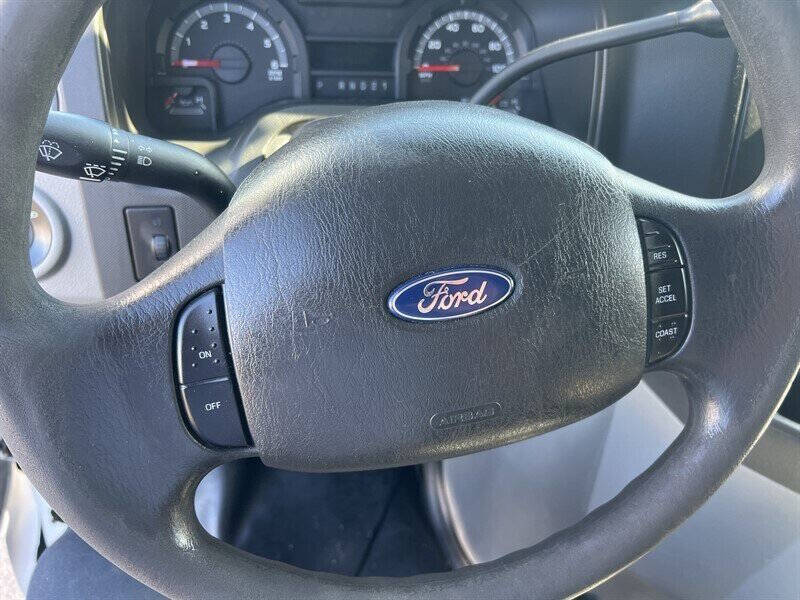 2013 Ford E-Series E-150