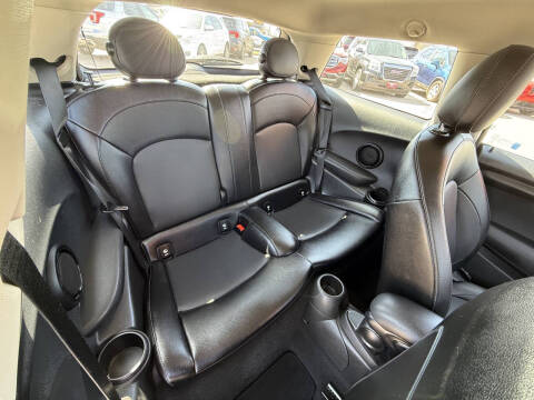 2017 MINI Hardtop 2 Door Cooper