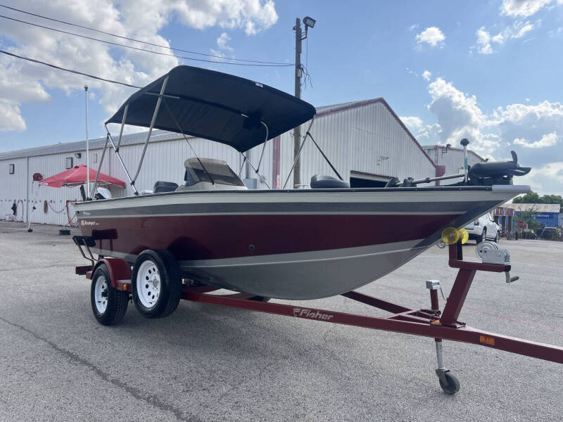 2002 Tracker PRO AVENGER 16