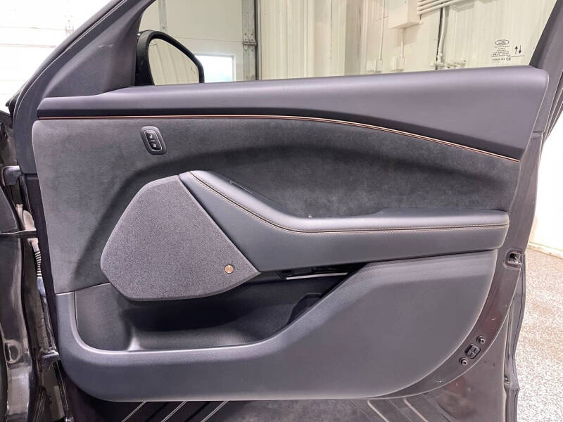 2022 Ford Mustang Mach-E GT