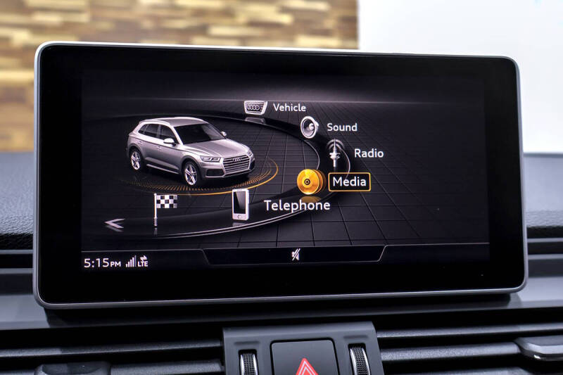 2019 Audi Q5 quattro Premium Plus 45 TFSI