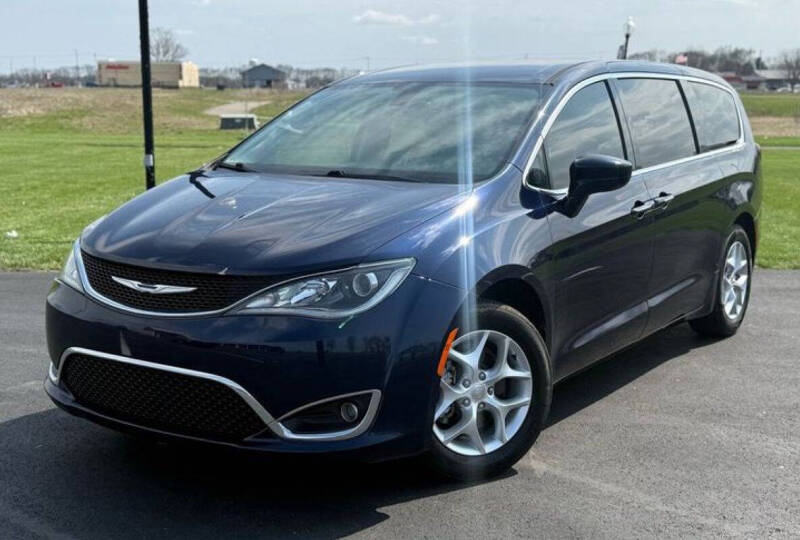 2018 Chrysler Pacifica Touring Plus