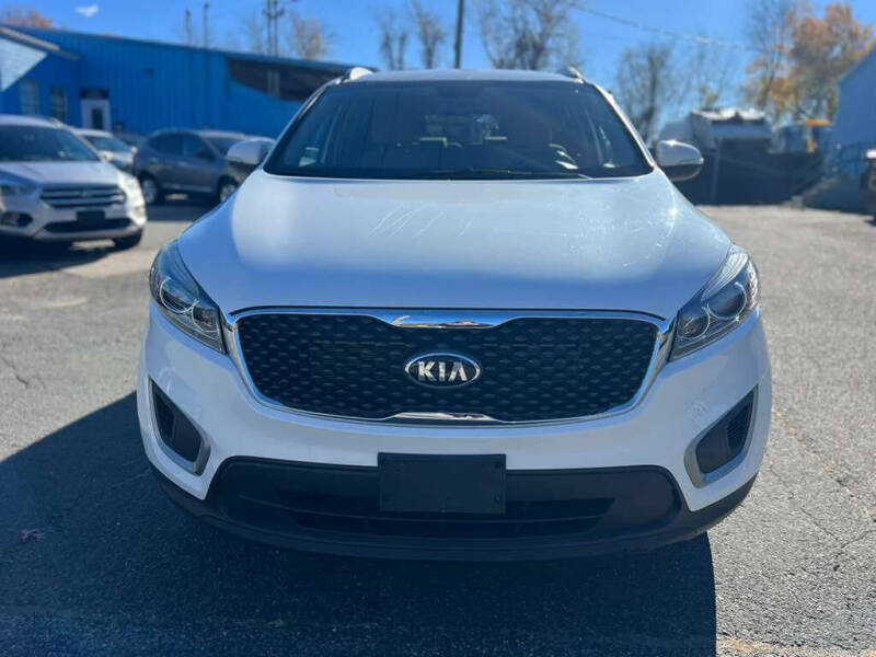 2018 Kia Sorento LX