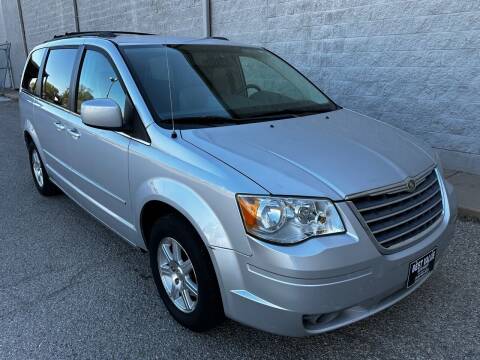 2008 Chrysler Town and Country for sale at Best Value Auto Sales in Hutchinson KS