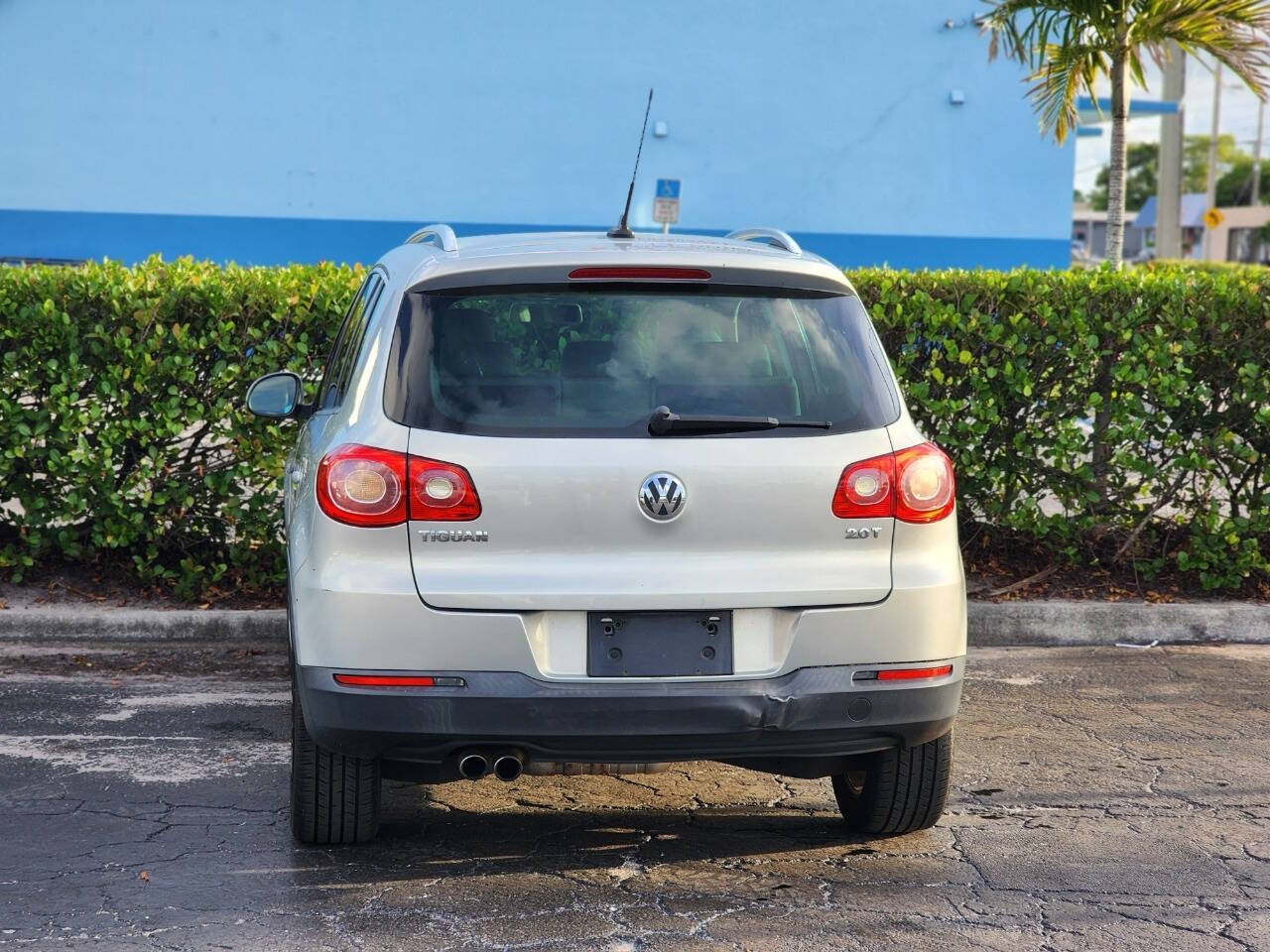 2011 Volkswagen Tiguan for sale at JT AUTO INC in Oakland Park, FL