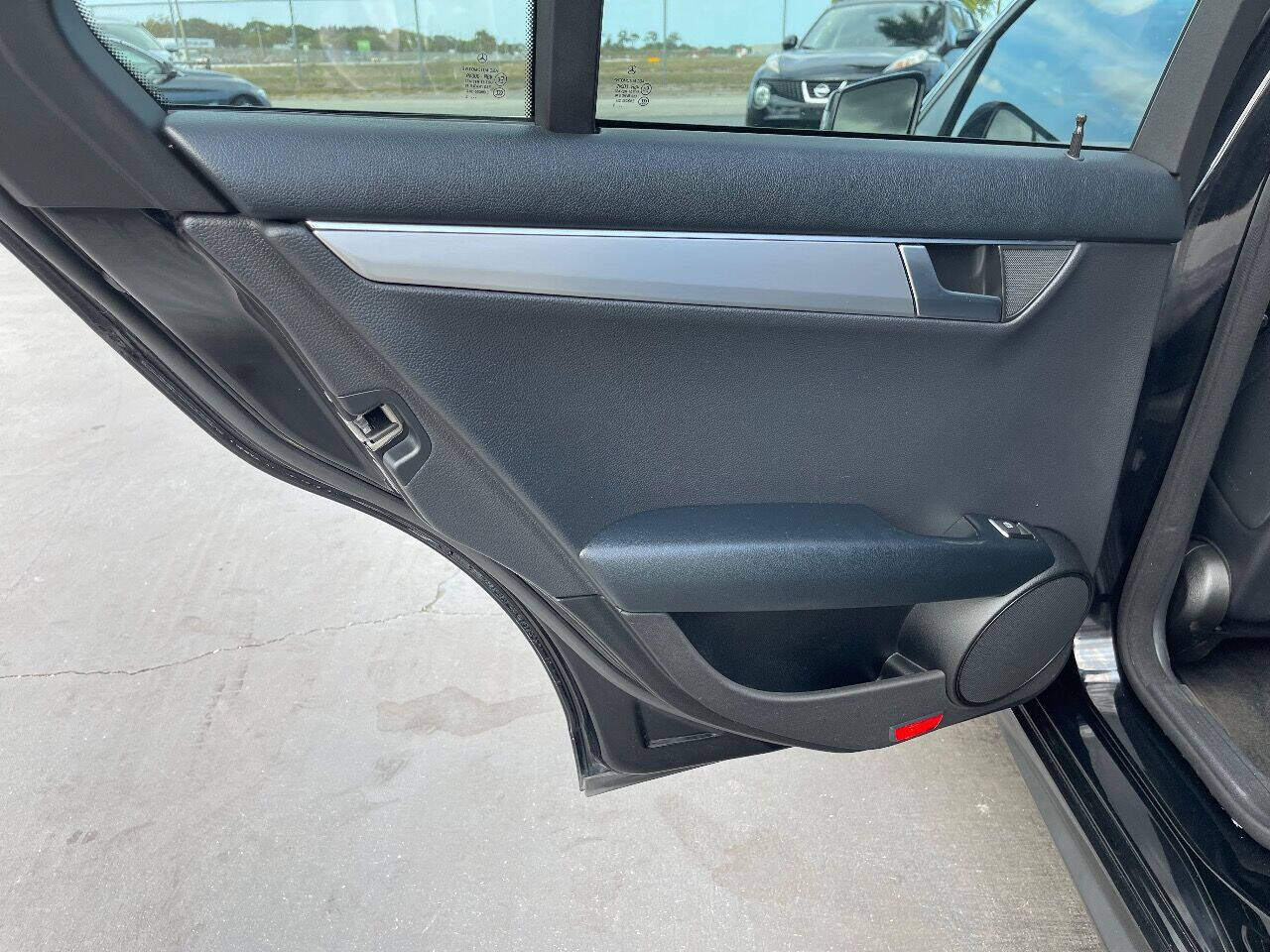 2014 Mercedes-Benz C-Class Sedan - $16,900