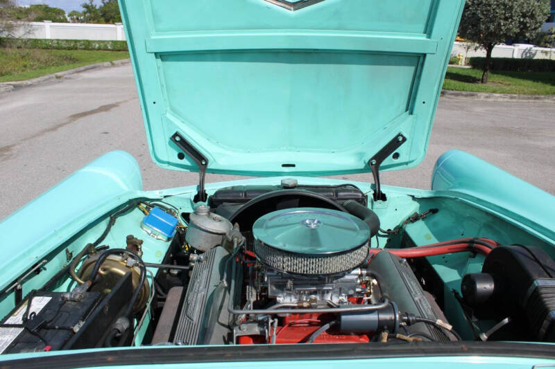 1955 Ford Thunderbird