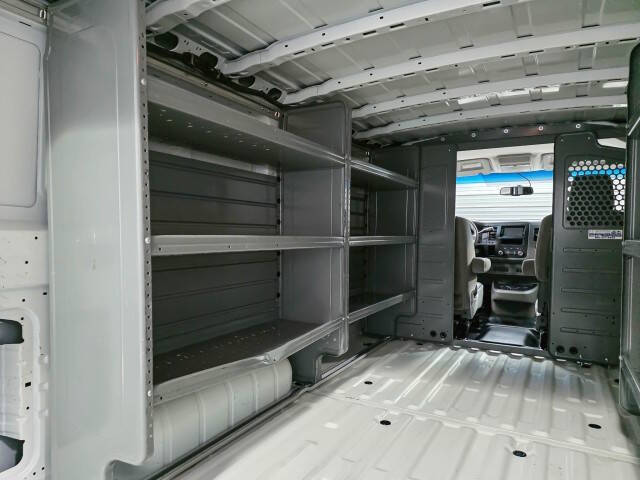 2016 Nissan NV