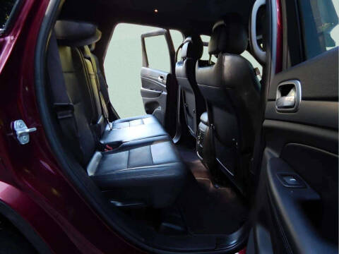 2018 Jeep Grand Cherokee Laredo