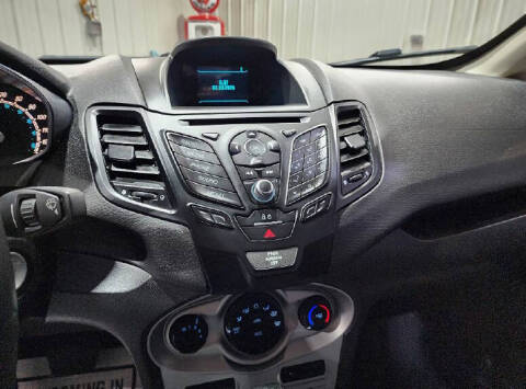 2015 Ford Fiesta SE