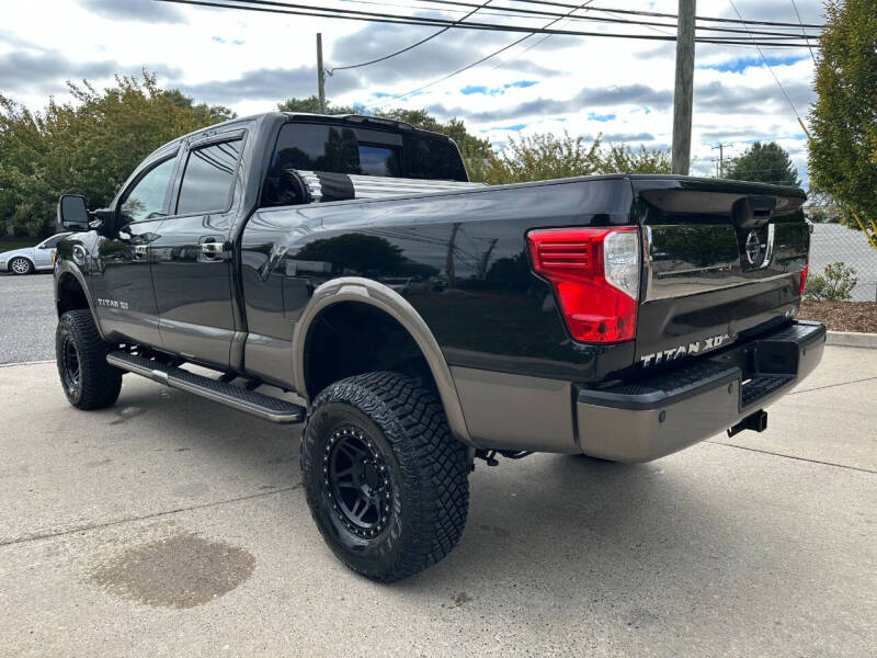 2016 Nissan Titan XD Platinum Reserve