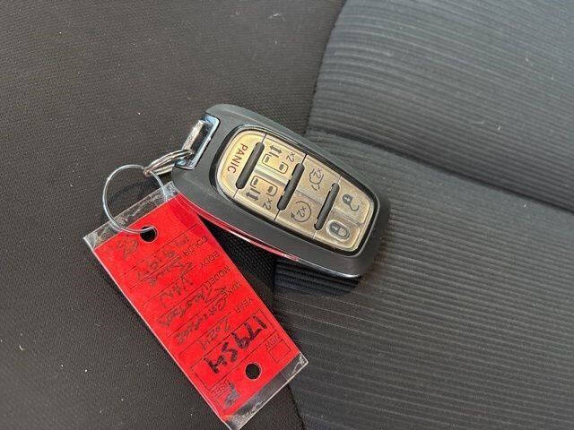 2024 Chrysler Pacifica Touring