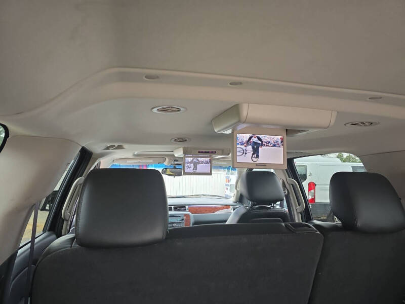 2012 Chevrolet Suburban LT