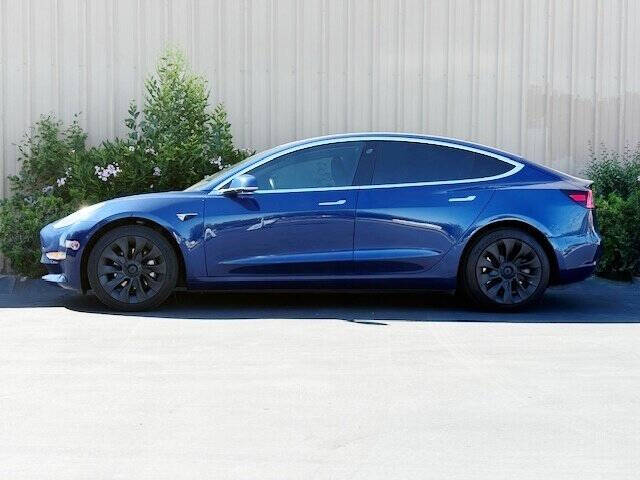 2019 Tesla Model 3 Mid Range