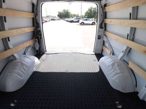 2024 GMC Savana 2500