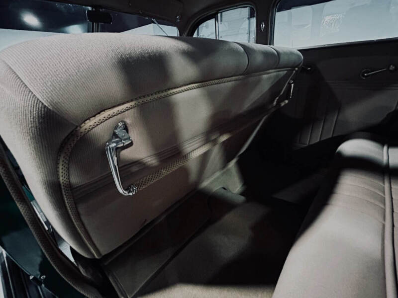 1937 Chrysler Airflow