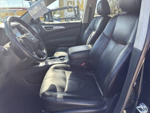 2020 Nissan Pathfinder SL