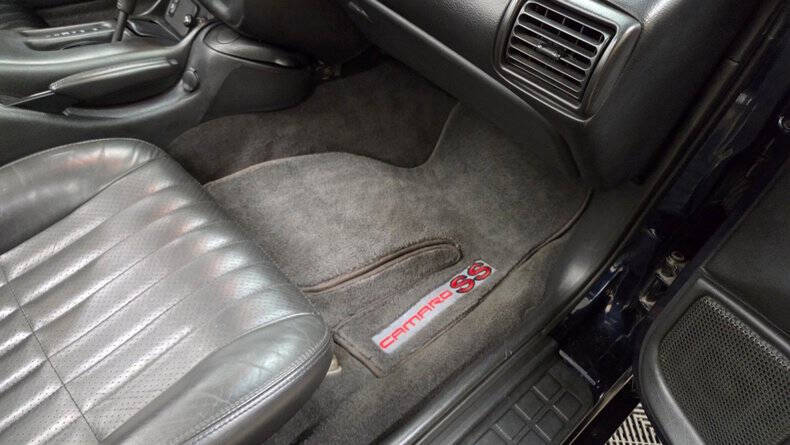 2000 Chevrolet Camaro