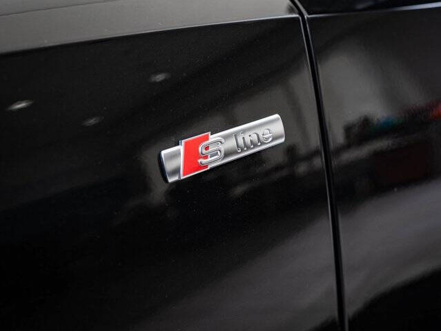 2025 Audi Q3 quattro S line Prem Plus 45 TFSI