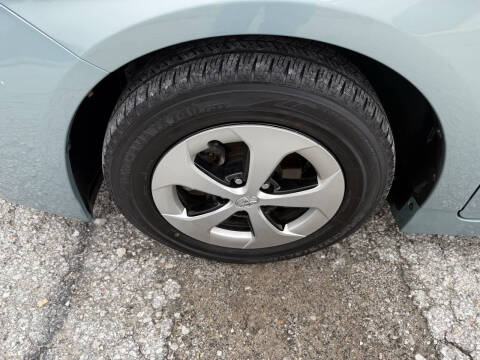 2012 Toyota Prius Two