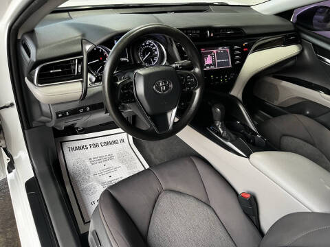 2019 Toyota Camry LE