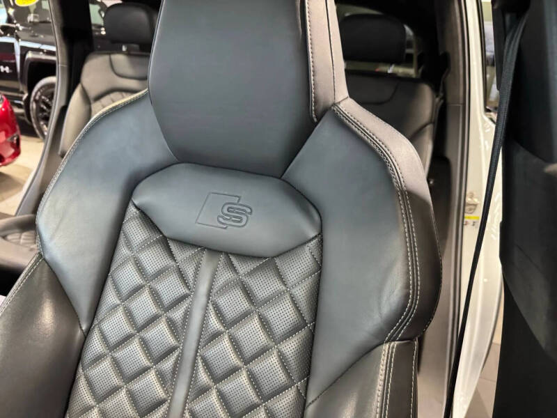 2020 Audi SQ7 4.0T quattro Prestige