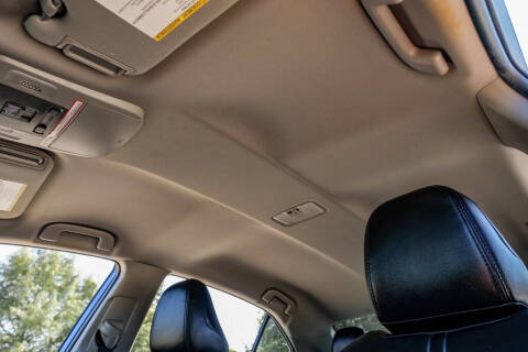 2020 Toyota Camry Hybrid LE