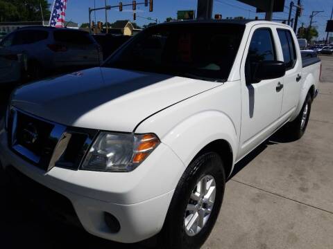 2014 Nissan Frontier for sale at SpringField Select Autos in Springfield IL