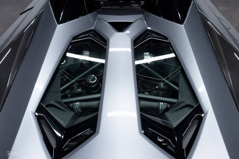 2019 Lamborghini Aventador LP 740-4 S