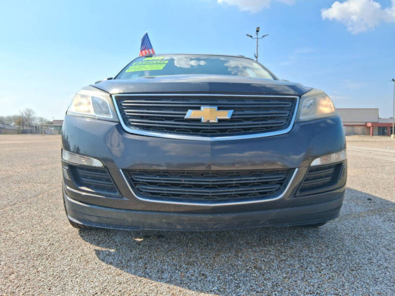 2017 Chevrolet Traverse LS