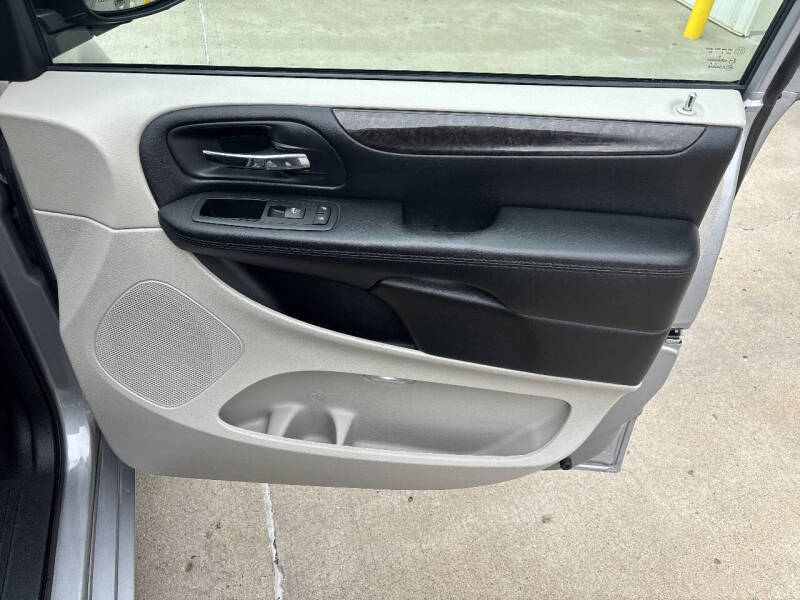 2017 Dodge Grand Caravan SE