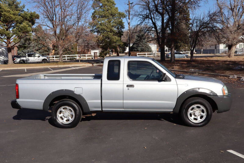 2003 Nissan Frontier Standard