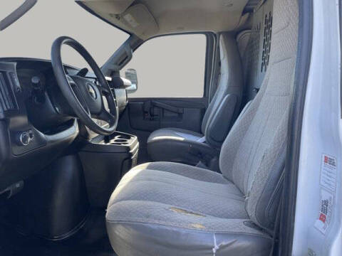 2017 Chevrolet Express 2500