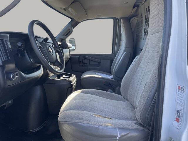 2017 Chevrolet Express 2500