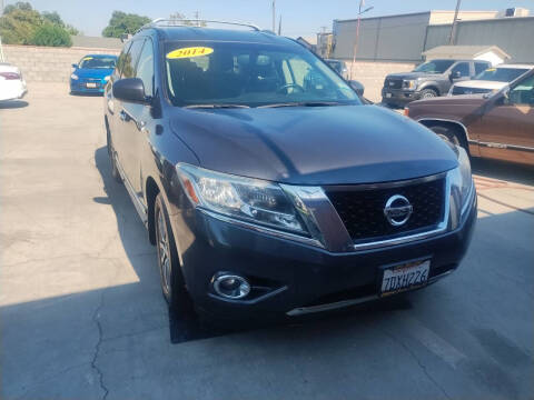 2014 Nissan Pathfinder SL