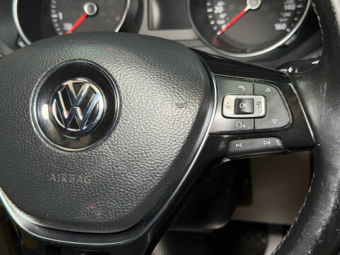 2016 Volkswagen Jetta