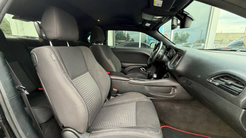 2018 Dodge Challenger SXT