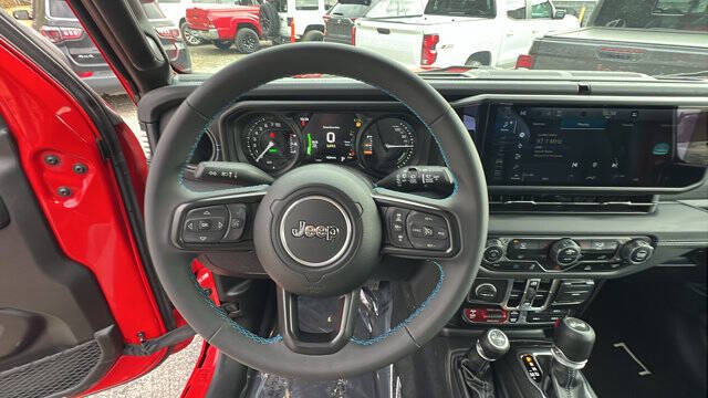 2025 Jeep Wrangler