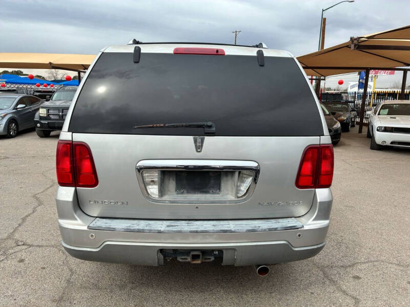 2003 Lincoln Navigator Luxury