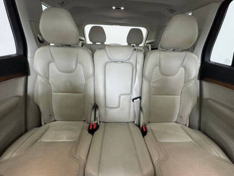 2019 Volvo XC90 T6 Inscription