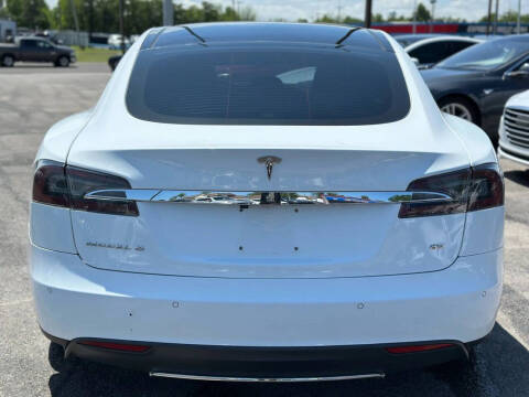 2014 Tesla Model S