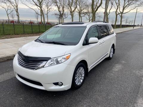 2017 Toyota Sienna for sale at Cars Trader New York in Brooklyn NY