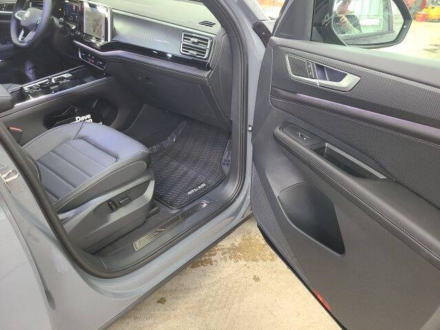 2026 Volkswagen Atlas Cross Sport SEL R-Line Black 4Motion