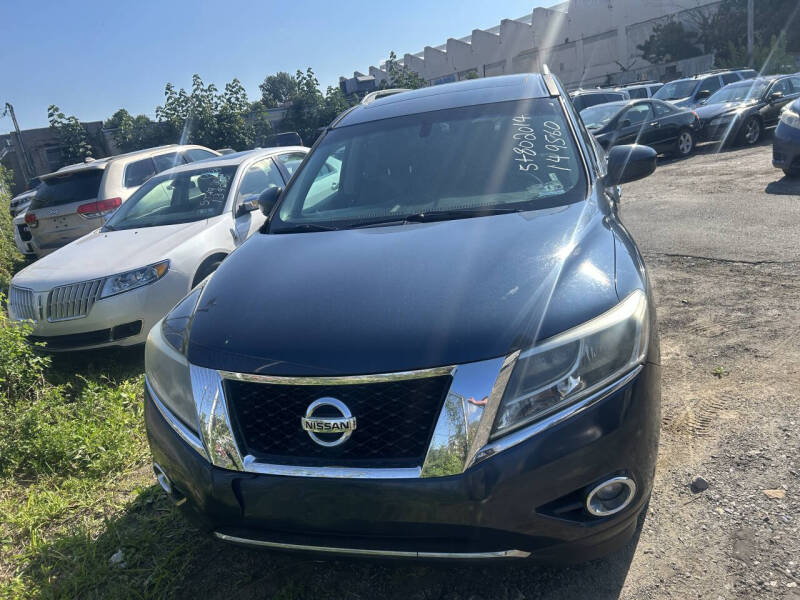 2014 Nissan Pathfinder SL