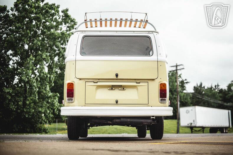 1975 Volkswagen Bus